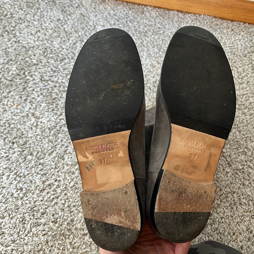 Manolo Blahnik Italian suede boots 37 - Picture 6 of 6